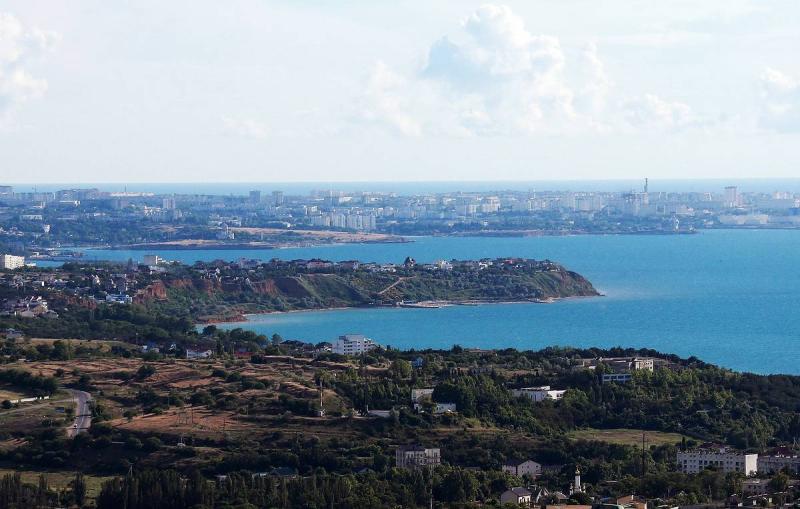 В Севастополе, предварительно, системой ПВО сбит беспилотник