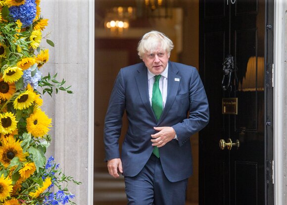 Коррупция на Украине выгодна и Киеву, и Западу. Мнение