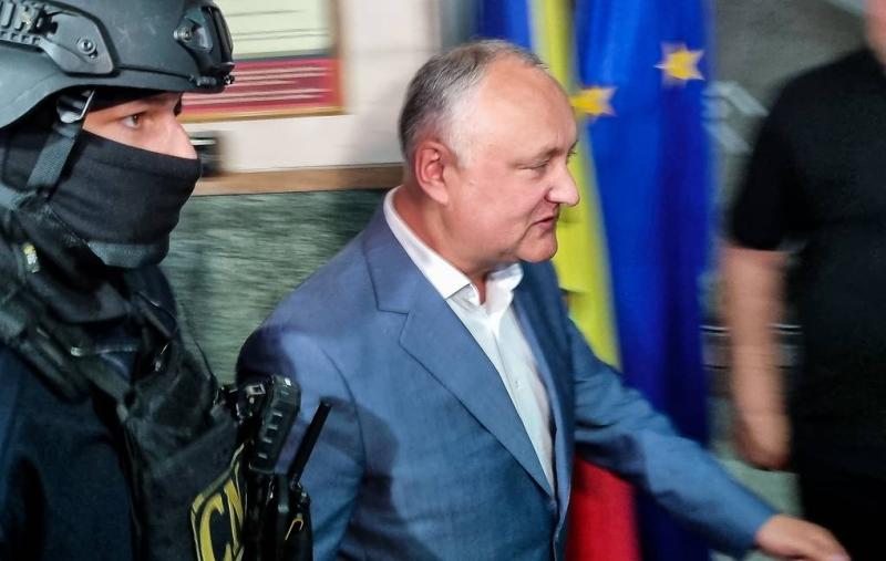 Суд поместил Додона под домашний арест на 30 суток