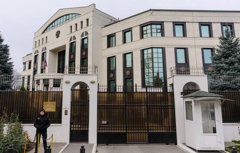 Молдавия выдворяет сотрудника российского посольства после инцидента с падением фрагментов ракеты