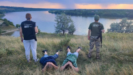 С Польши выдача есть