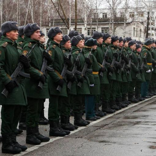 Штатная численность военнослужащих ВС РФ будет увеличена почти на 170 тыс. человек