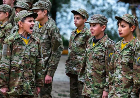 «Гитлерюгенд» по-украински
