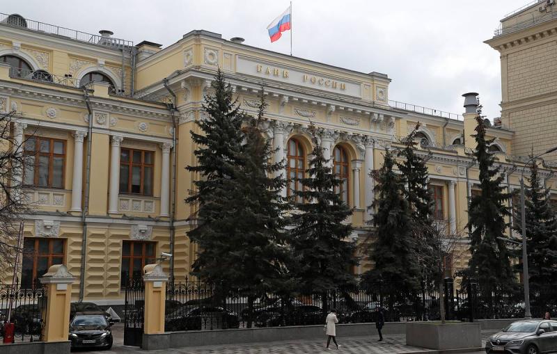 Введение воинской повинности в ФРГ будет играть против Мерца. Мнение