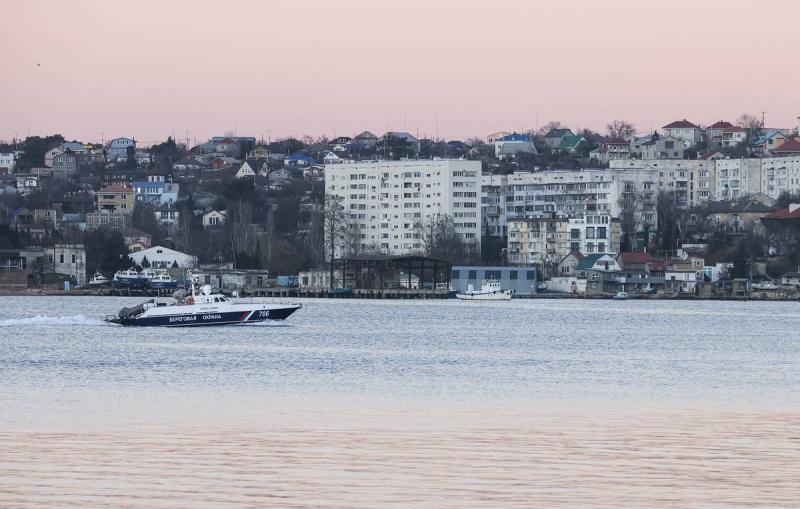 Развожаев заявил о двух сбитых беспилотниках над морем у Севастополя