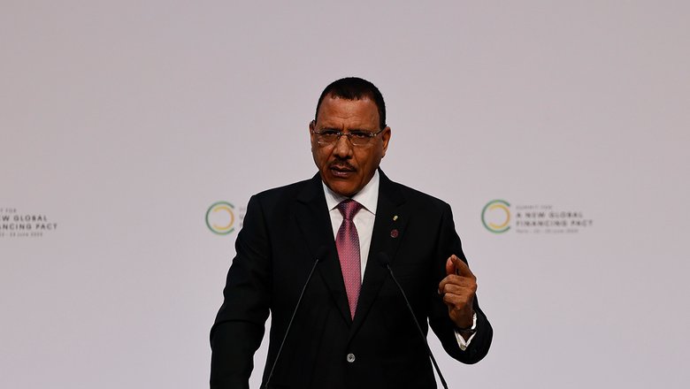 Свергнутый глава Нигера призвал США и мир восстановить порядок в стране