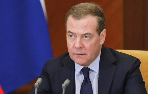 Медведев отметил, что Остин выдал истинную причину помощи США Украине