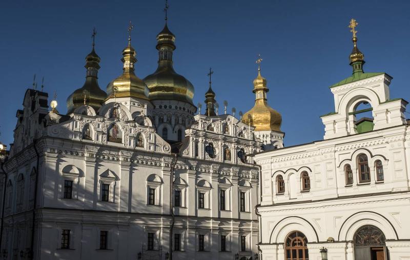 Коррупция на Украине выгодна и Киеву, и Западу. Мнение