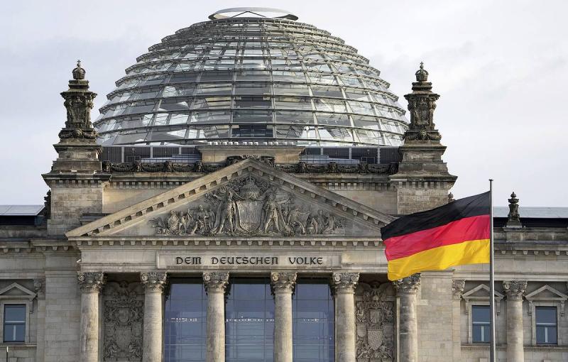 Вице-канцлер Германии назвал красной чертой отправку войск на Украину