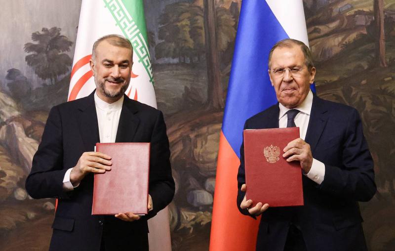 Главы МИД России и Ирана подписали декларацию по противодействию односторонним санкциям
