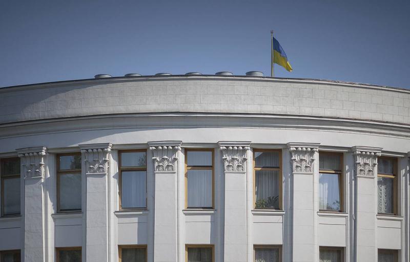 Коррупция на Украине выгодна и Киеву, и Западу. Мнение