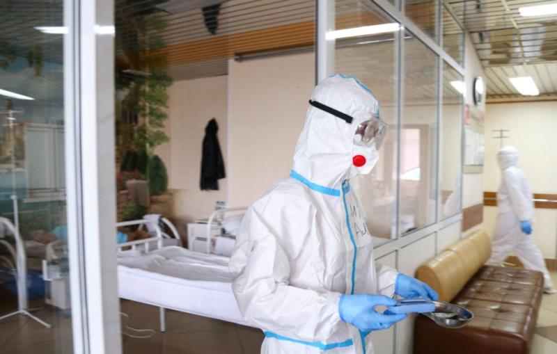 В России за сутки подтвердили 9 371 случай заражения коронавирусом