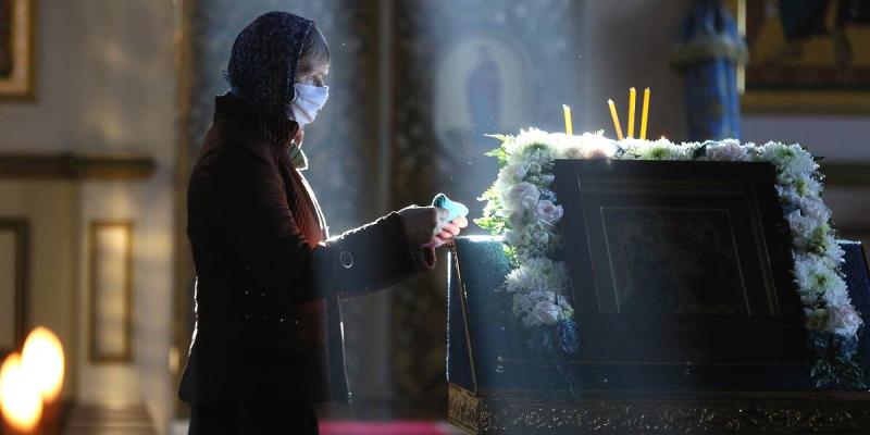 Православные верующие отмечают Благовещение Пресвятой Богородицы