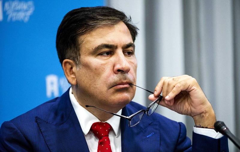 Саакашвили заявил, что он был отравлен и умирает