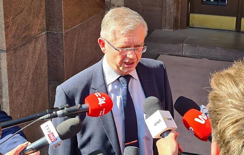 Российские дипломаты не пострадали из-за блокады церемонии возложения венков в Варшаве