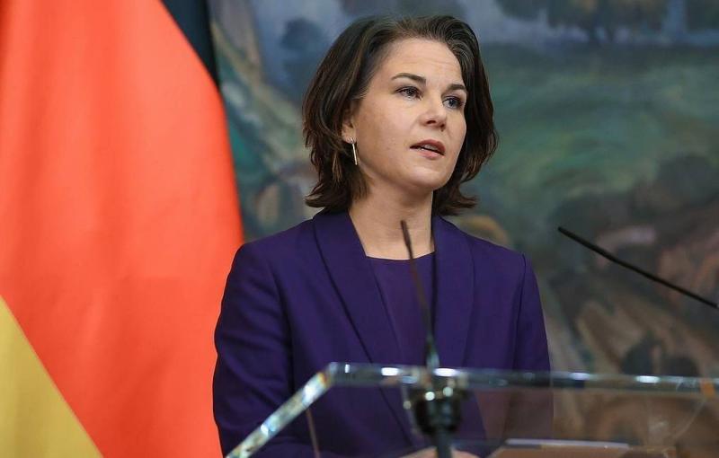 DPA: глава МИД Германии находится с необъявленным визитом в Киеве