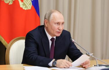 Путин поручил проработать создание Центрально-Евразийского транспортного коридора