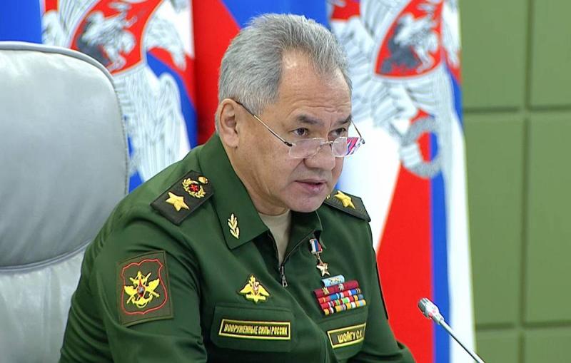 Шойгу поручил нарастить объемы производства высокоточных средств поражения