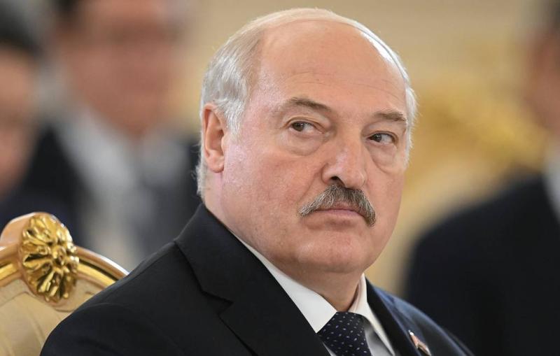 Lukashenko says Zelensky tried to establish diplomatic communication with Belarus