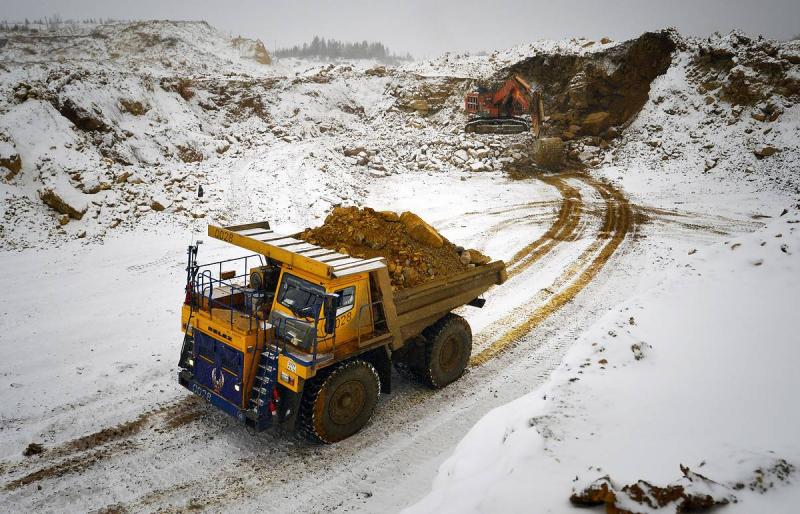 В Магаданской области в 2025 году намерены выйти на объем добычи золота в 60 тонн