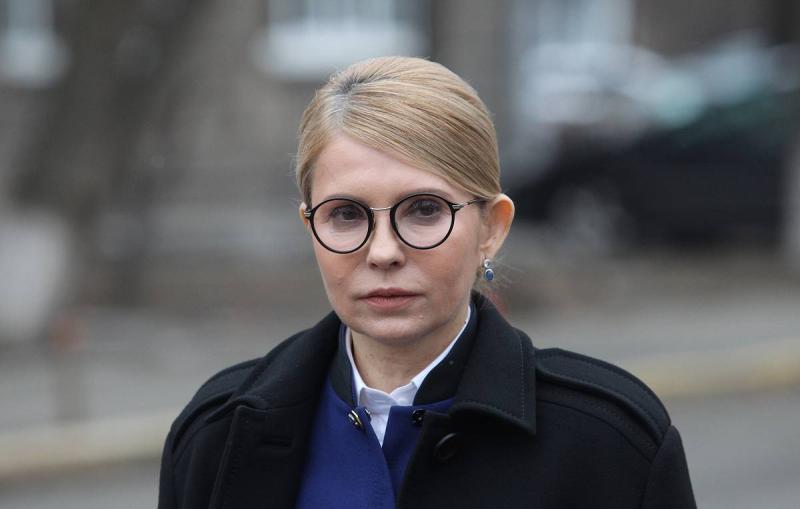 Экс-премьер Украины полагает, что Киеву должны списать все долги