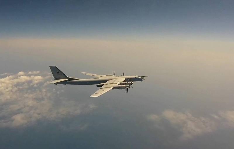 РФ и КНР осуществили воздушное патрулирование над Японским и Восточно-Китайским морями
