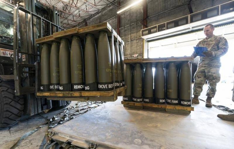 Политолог Макаренко: После США ядерные испытания проведут все члены ядерного клуба