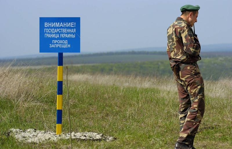 Украина выделяет для укреплений на границе с Россией и Белоруссией полосу шириной до 2 км