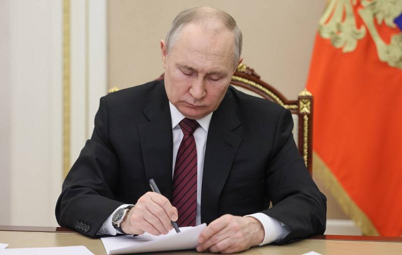 Россия будет исполнять в рублях обязательства по выданным валютным госгарантиям