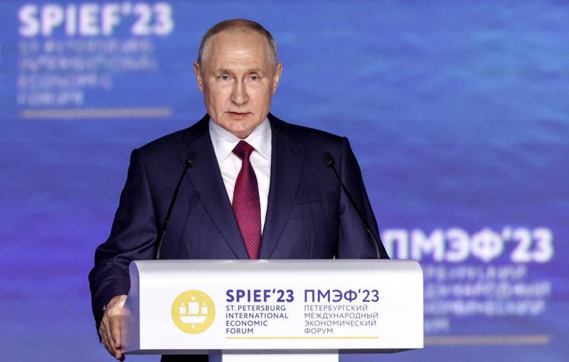 Путин считает, что поляки 