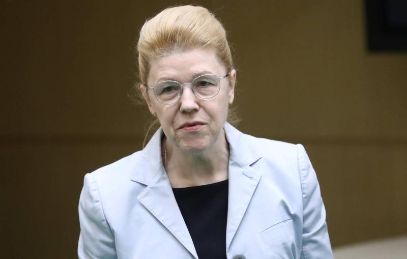 Врио губернатора Омской области Хоценко не включил Мизулину в список кандидатов в Совфед