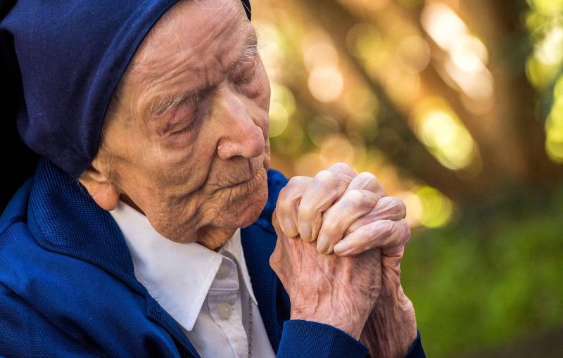 AFP: ушла из жизни старейшая жительница планеты сестра Андрэ