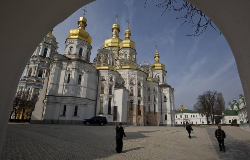 Кабмин Украины внес в Раду закон, направленный на запрет УПЦ