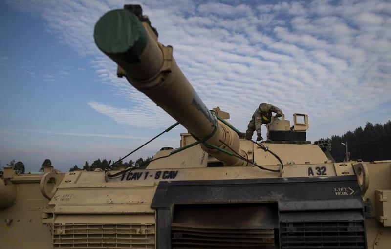 Пентагон считает, что еще не пришло время для поставок Киеву танков Abrams