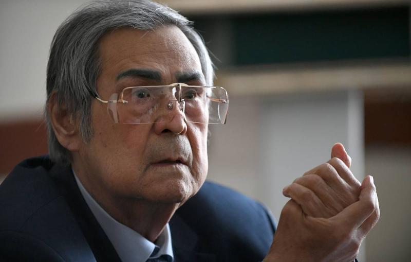 Скончался бывший губернатор Кузбасса Аман Тулеев