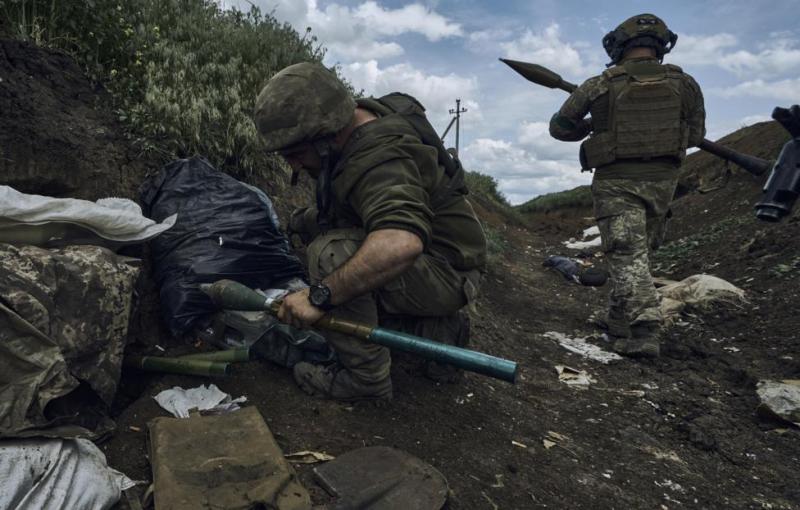 CNN: контрнаступление Киева не оправдывает ожиданий Запада