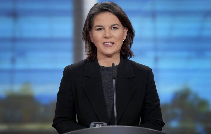 Бербок заявила, что палестино-израильское урегулирование возможно при создании двух государств