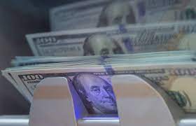 Курс доллара на открытии Мосбиржи снизился до 80,13 рубля