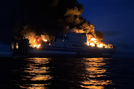 Все больше танкеров не решаются входить в Красное море