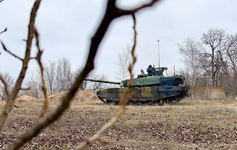 Russian army grabs initiative in Ukraine