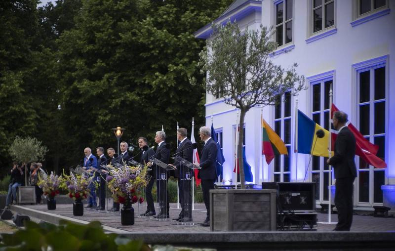 СМИ: страны НАТО согласились оставить Столтенберга генсеком альянса еще на год