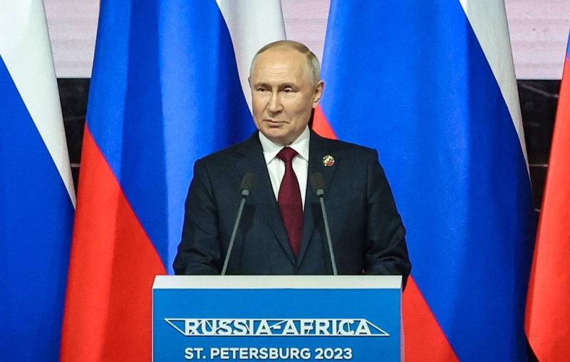 Press review: Putin charts Russia-Africa agenda and Beijing, Ankara talk reborn grain deal