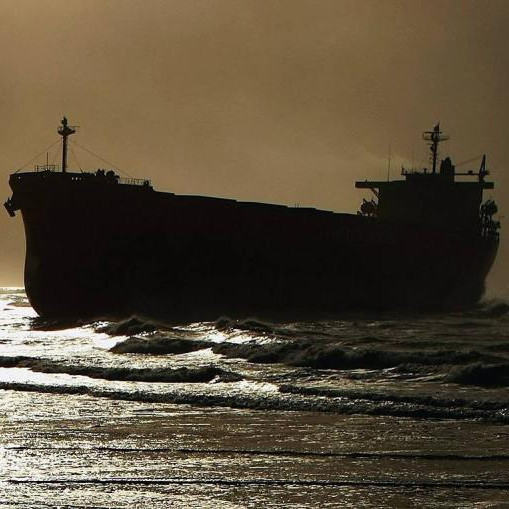 На мине в Черном море подорвался балкер под флагом Панамы