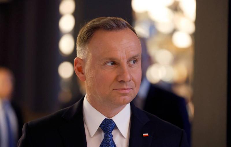 Введение воинской повинности в ФРГ будет играть против Мерца. Мнение