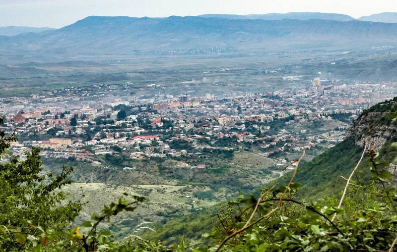 Число жертв взрыва в бензохранилище в Степанакерте возросло до 170