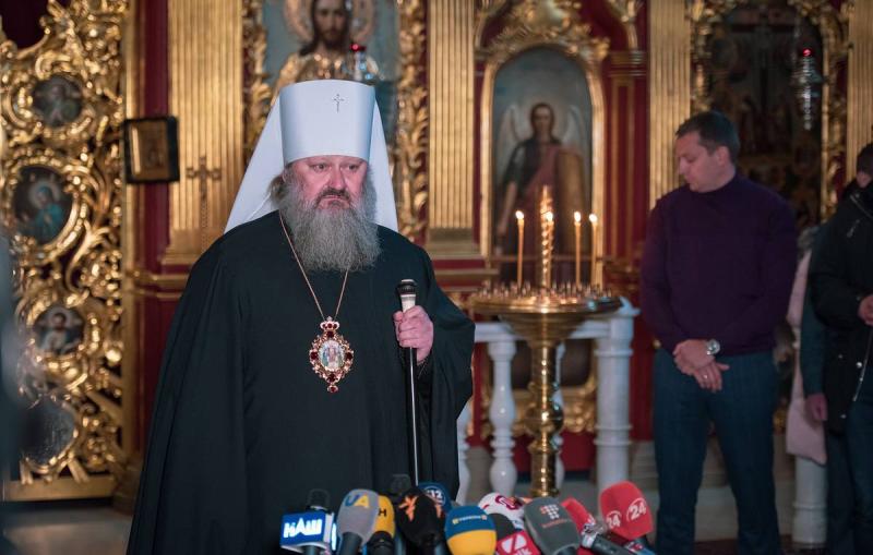 Наместник Киево-Печерской лавры обратился к Зеленскому в связи с выселением монахов