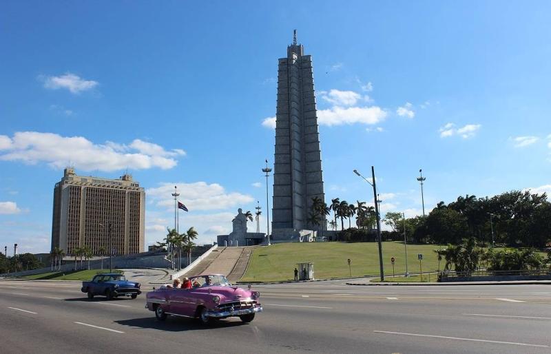 На Кубе стала доступна оплата картами "Мир"