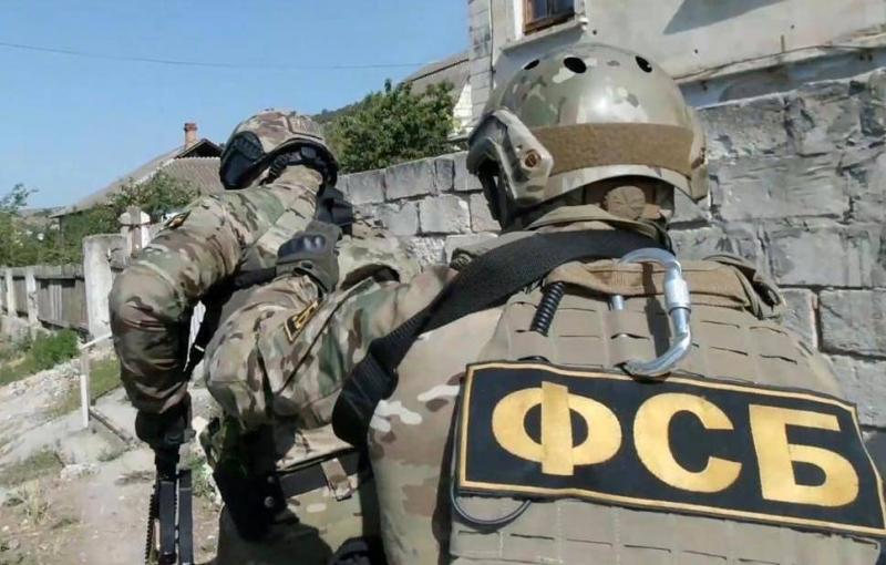 ФСБ задержала агентов украинских спецслужб, готовивших теракты против ЧФ РФ