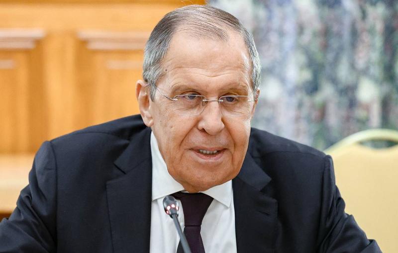 Лавров удостоен высшей государственной награды Буркина-Фасо