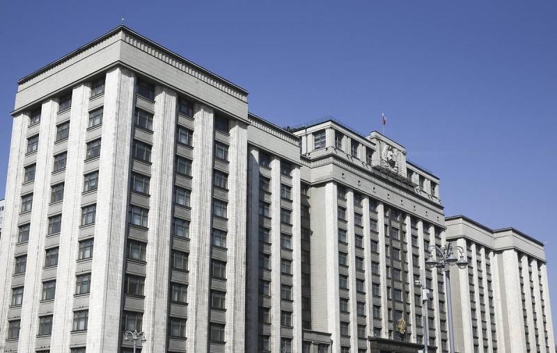 В Госдуму внесли законопроект закрепления в УК освобождения от наказания для контрактников СВО